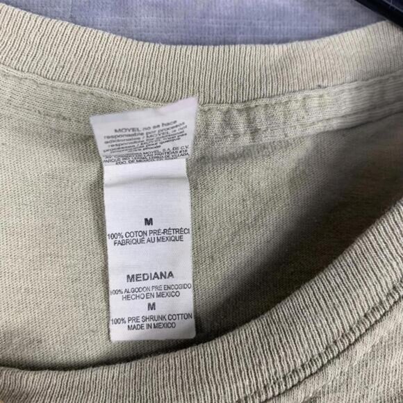 Cabelas Worlds Foremost Outfitter Mens Size M Beige TShirt - Picture 3 of 6